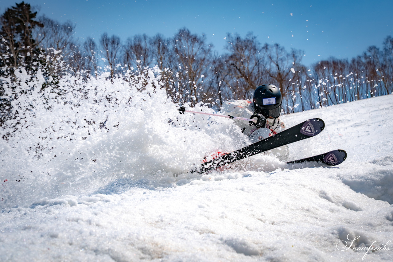 キロロリゾート｜ポカポカ陽気で絶好の春スキー日和♪こんな日は、みんなで思いっきり春雪を満喫しましょう！